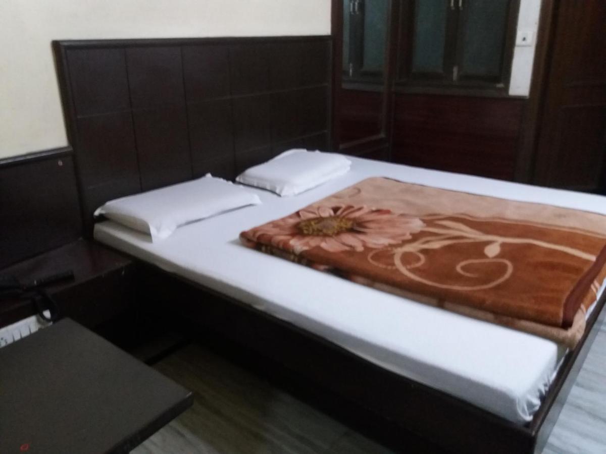 Hotel Roma Villa Nuova Delhi Esterno foto