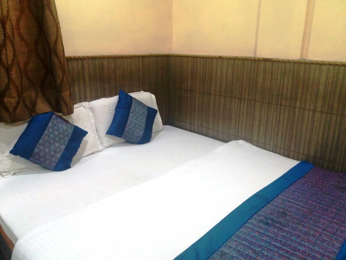 Hotel Roma Villa Nuova Delhi Esterno foto
